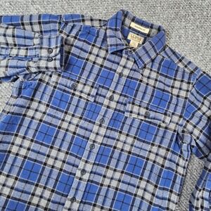 LL Bean Shirt Mens Medium Blue Plaid Chamois Cloth Flannel Long Sleeve Button Up